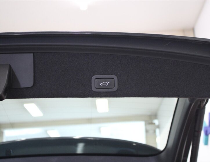 Volvo XC60 SUV / Terénní 2,4 l 162 kw