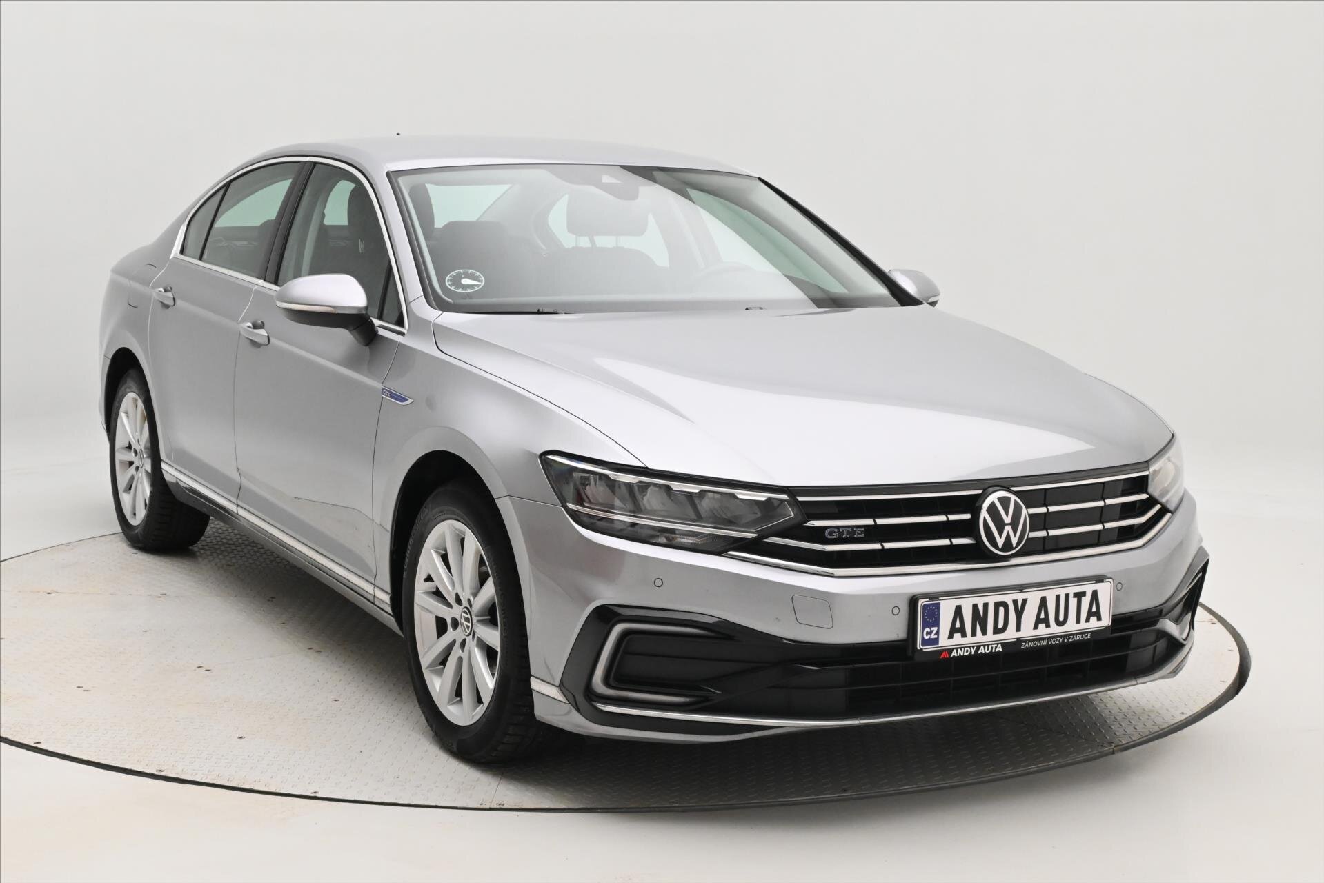 Volkswagen Passat Sedan 1,4 l 115 kw