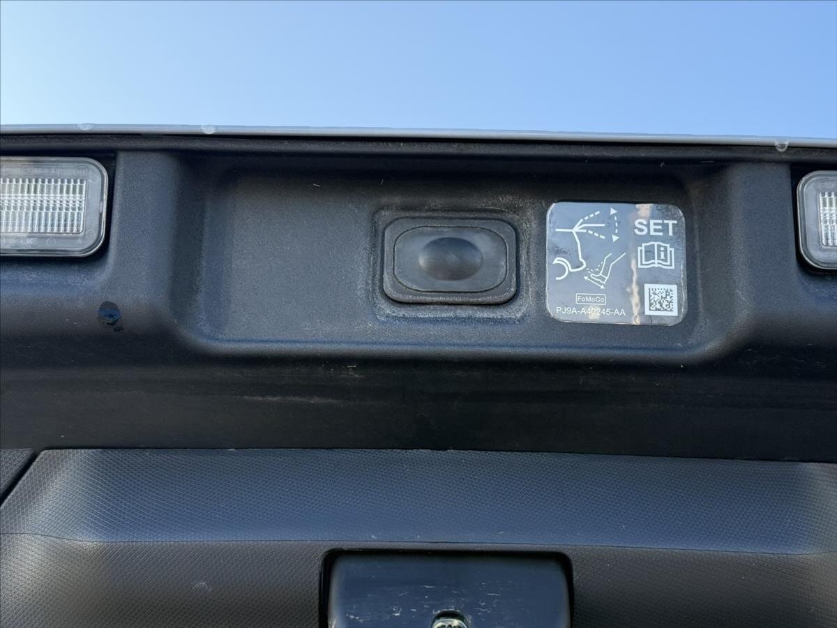 Ford Mustang Mach-E Hatchback 0,0 225 kw