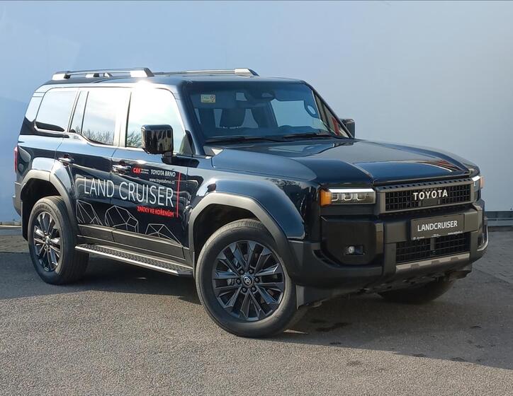 Toyota Land Cruiser 5