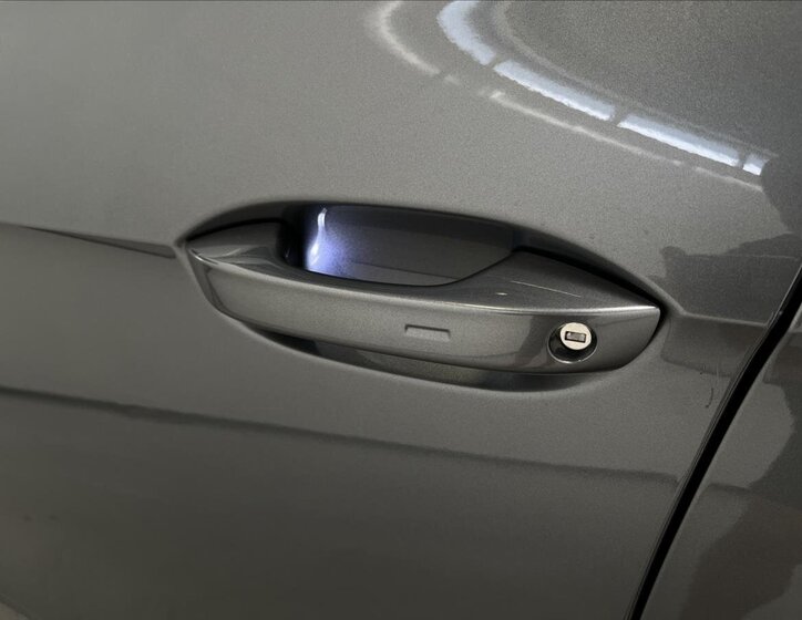 Škoda Superb Kombi 2,0 l 110 kw