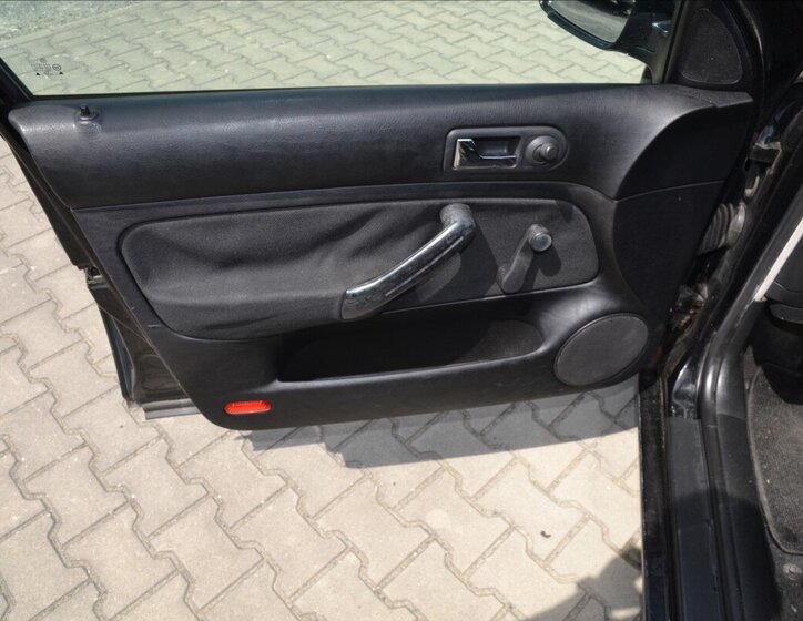 Volkswagen Golf Hatchback 1,4 l 55 kw