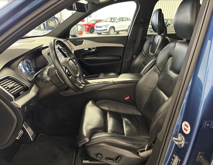 Volvo XC90 SUV 2,0 l 173 kw