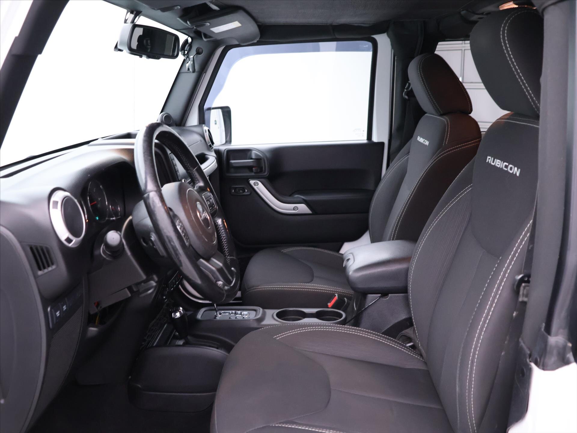 Jeep Wrangler SUV 2,8 l 147 kw