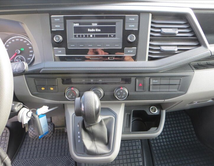 Volkswagen Transporter Kombi 2,0 l 110 kw