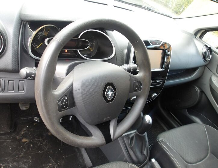Renault Clio Hatchback 1,1 l 54 kw