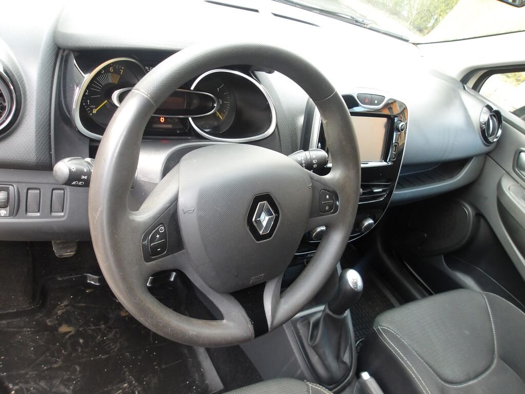 Renault Clio Hatchback 1,1 l 54 kw