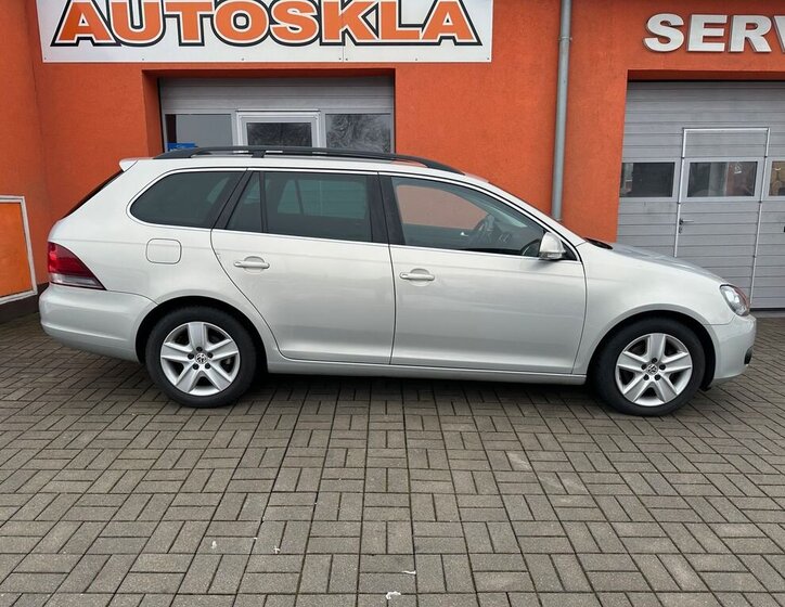 Volkswagen Golf Kombi 1,4 l 90 kw