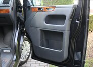 Volkswagen Multivan MPV 2,5 l 128 kw