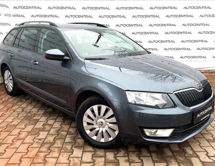 Škoda Octavia 1