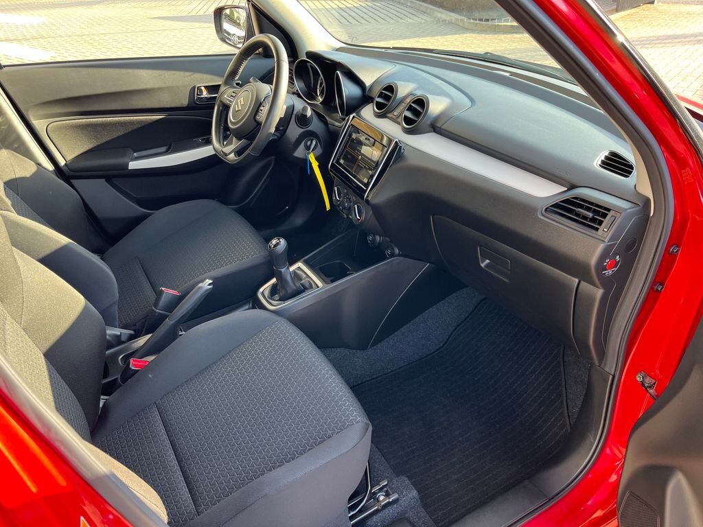 Suzuki Swift Hatchback 1,2 l 61 kw