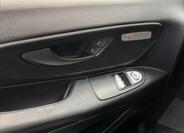 Mercedes-Benz Vito 12