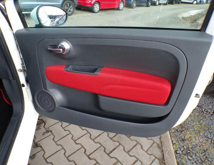 Fiat 500 Hatchback 1,2 l 51 kw