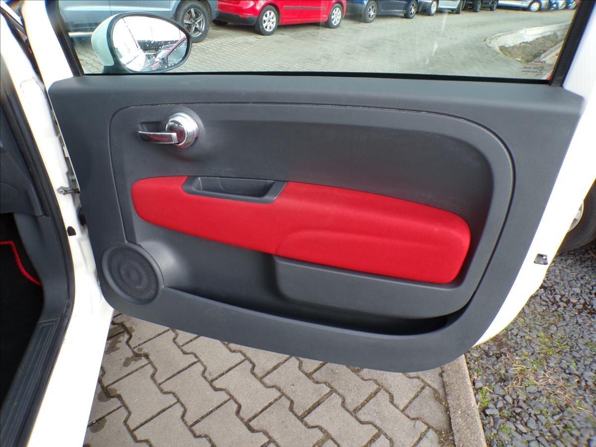 Fiat 500 Hatchback 1,2 l 51 kw