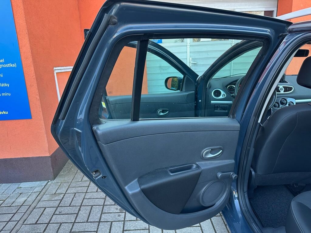 Renault Clio Kombi 1,1 l 76 kw