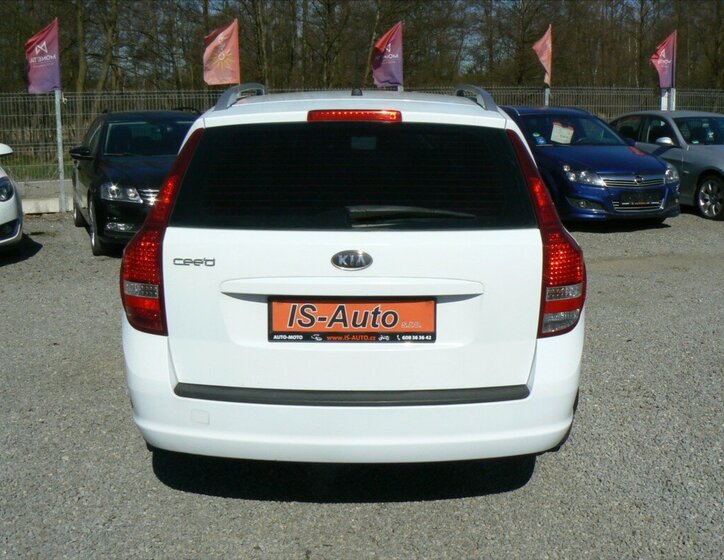 KIA Ceed Kombi 1,4 l 77 kw