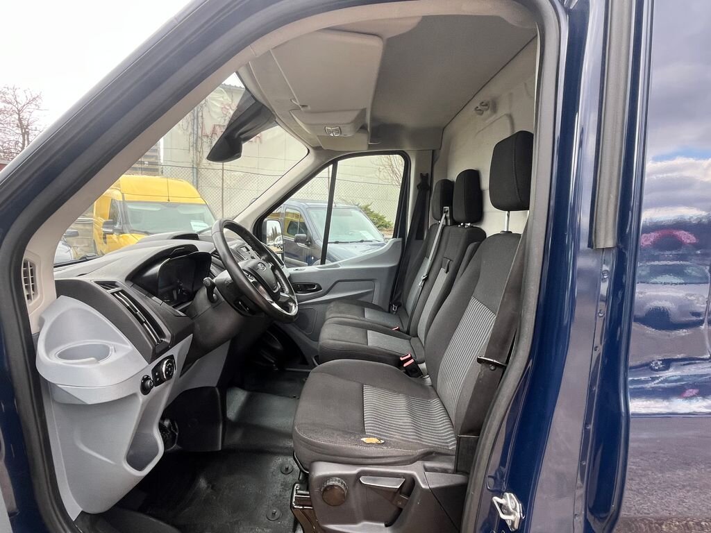 Ford Transit Skříň 2,0 l 125 kw