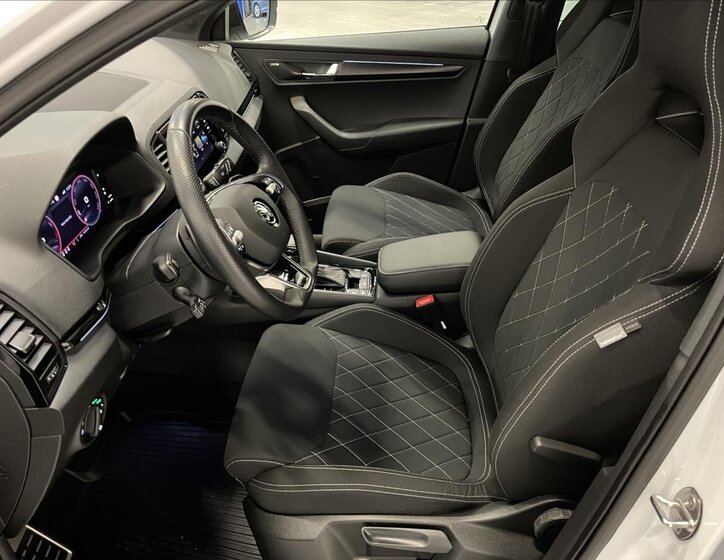 Škoda Karoq SUV 1,5 l 110 kw