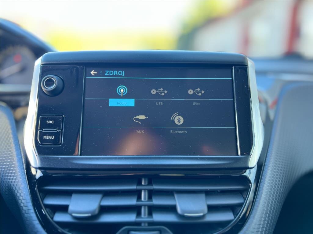 Peugeot 2008 SUV / Terénní 1,2 l 81 kw