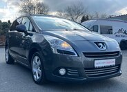 Peugeot 5008 MPV 2,0 l 120 kw