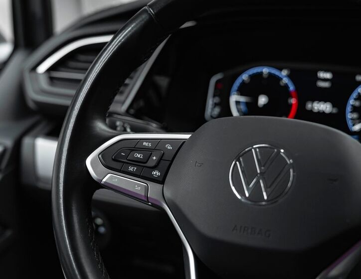 Volkswagen Transporter 18