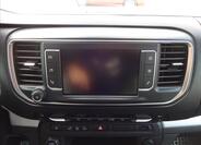 Peugeot Traveller 41