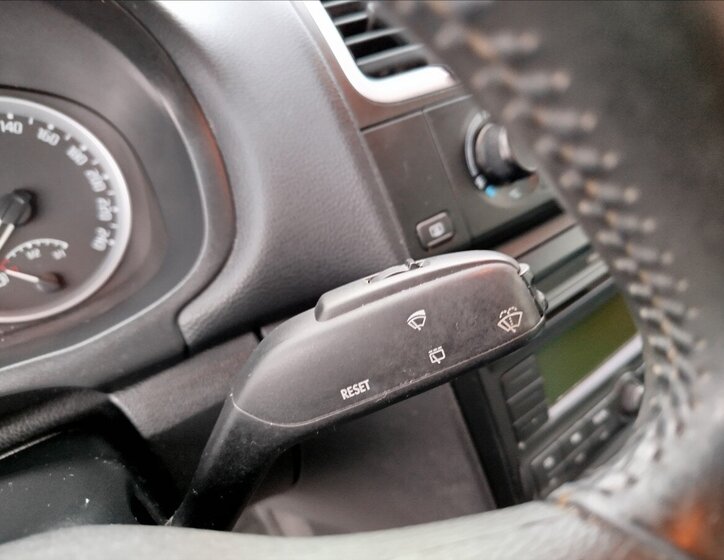 Škoda Roomster MPV 1,6 l 77 kw