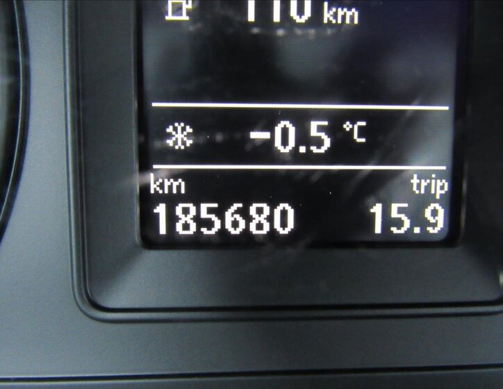 Volkswagen Touran Kombi 1,2 l 77 kw