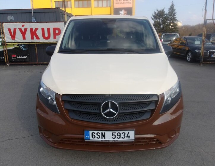 Mercedes-Benz Vito Kombi 2,1 l 120 kw