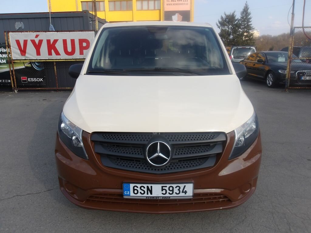 Mercedes-Benz Vito Kombi 2,1 l 120 kw