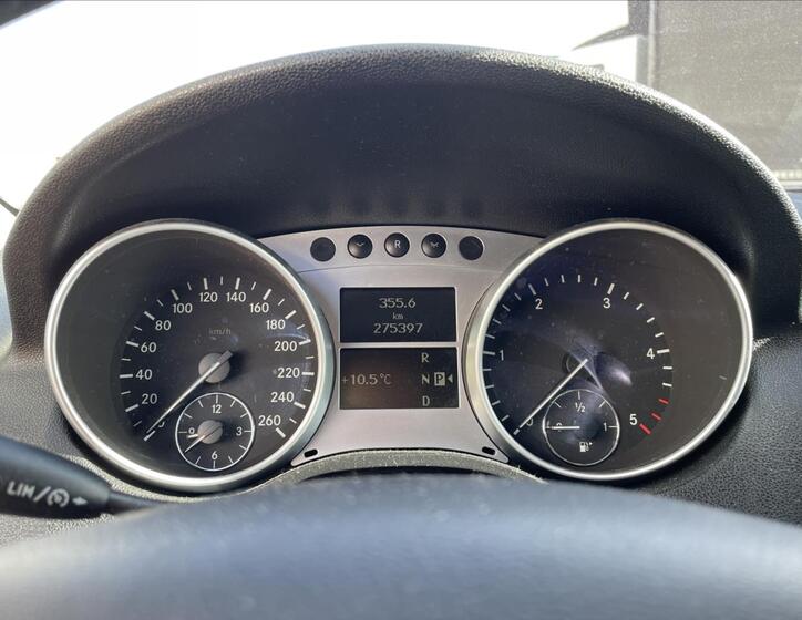 Mercedes-Benz Třídy M SUV 3,0 l 165 kw