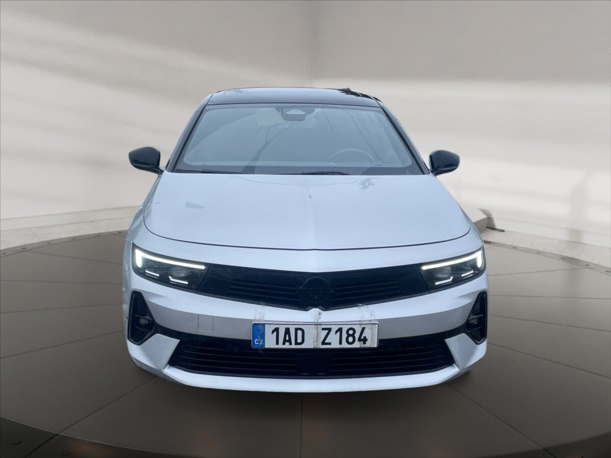 Opel Astra Kombi 1,2 l 96 kw