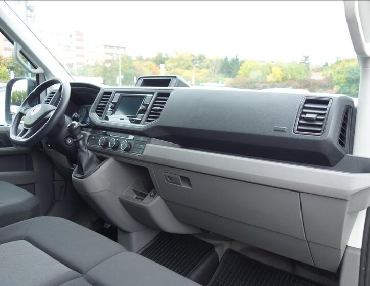 Volkswagen Crafter Skříň 2,0 l 103 kw