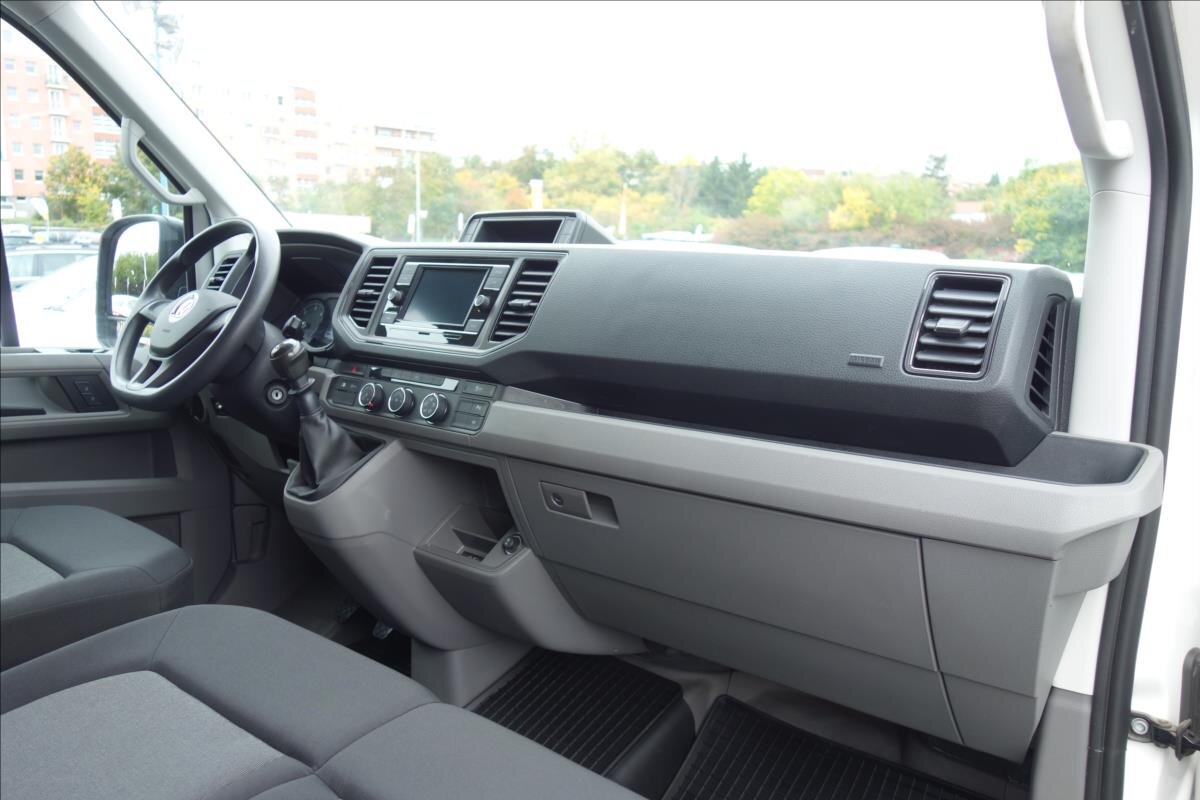 Volkswagen Crafter Skříň 2,0 l 103 kw