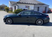 Mercedes-Benz Třídy E Kupé 2,0 l 180 kw