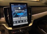 Volvo XC90 SUV / Terénní 2,0 l 184 kw