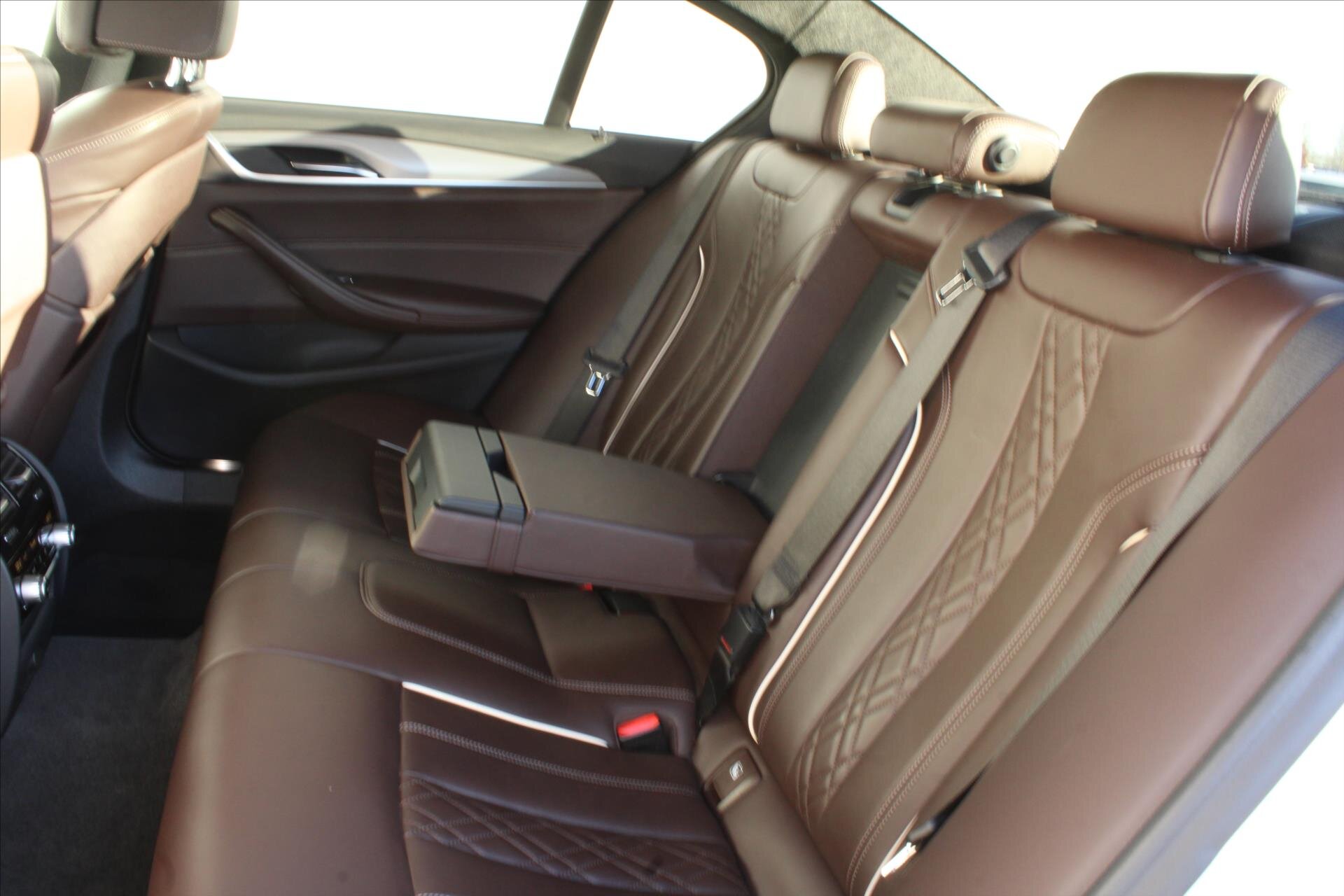 BMW Řada 5 Sedan 3,0 l 250 kw