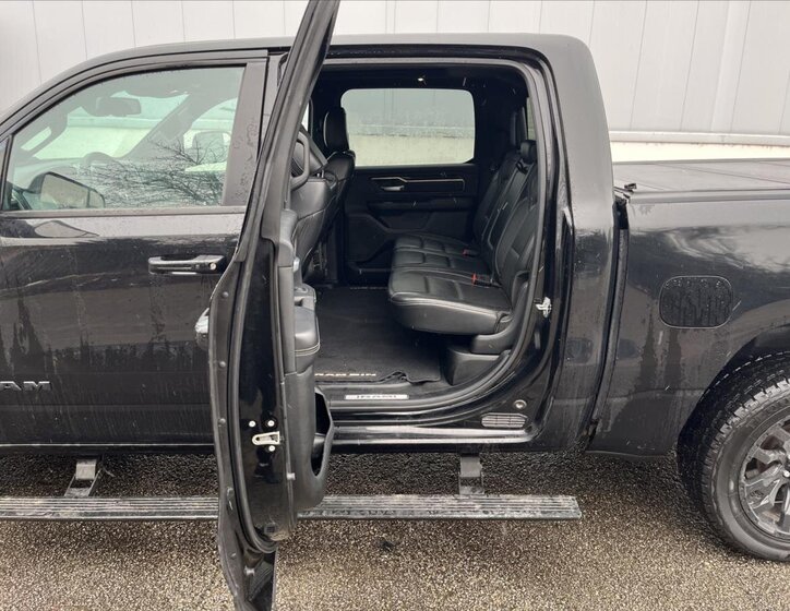 Dodge RAM 1500 Pick-up 5,7 l 291 kw