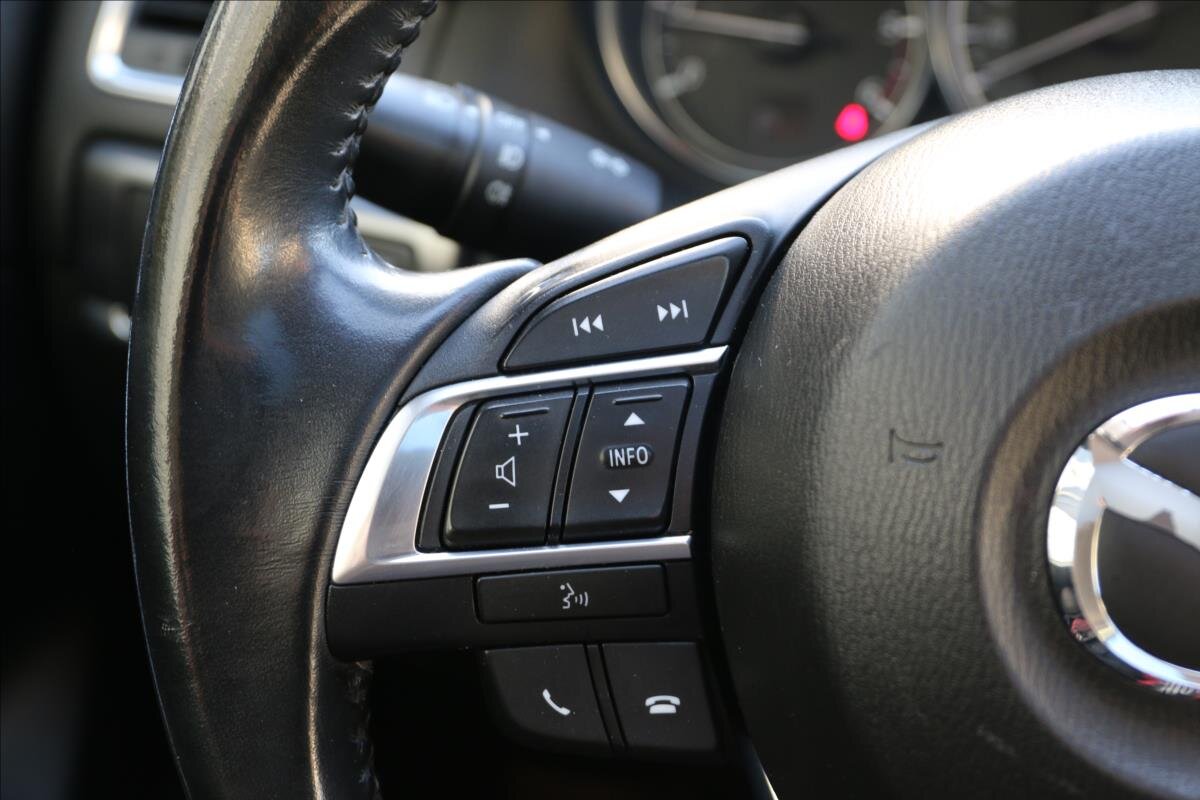 Mazda CX-5 SUV 2,2 l 129 kw