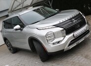 Mitsubishi Outlander 9