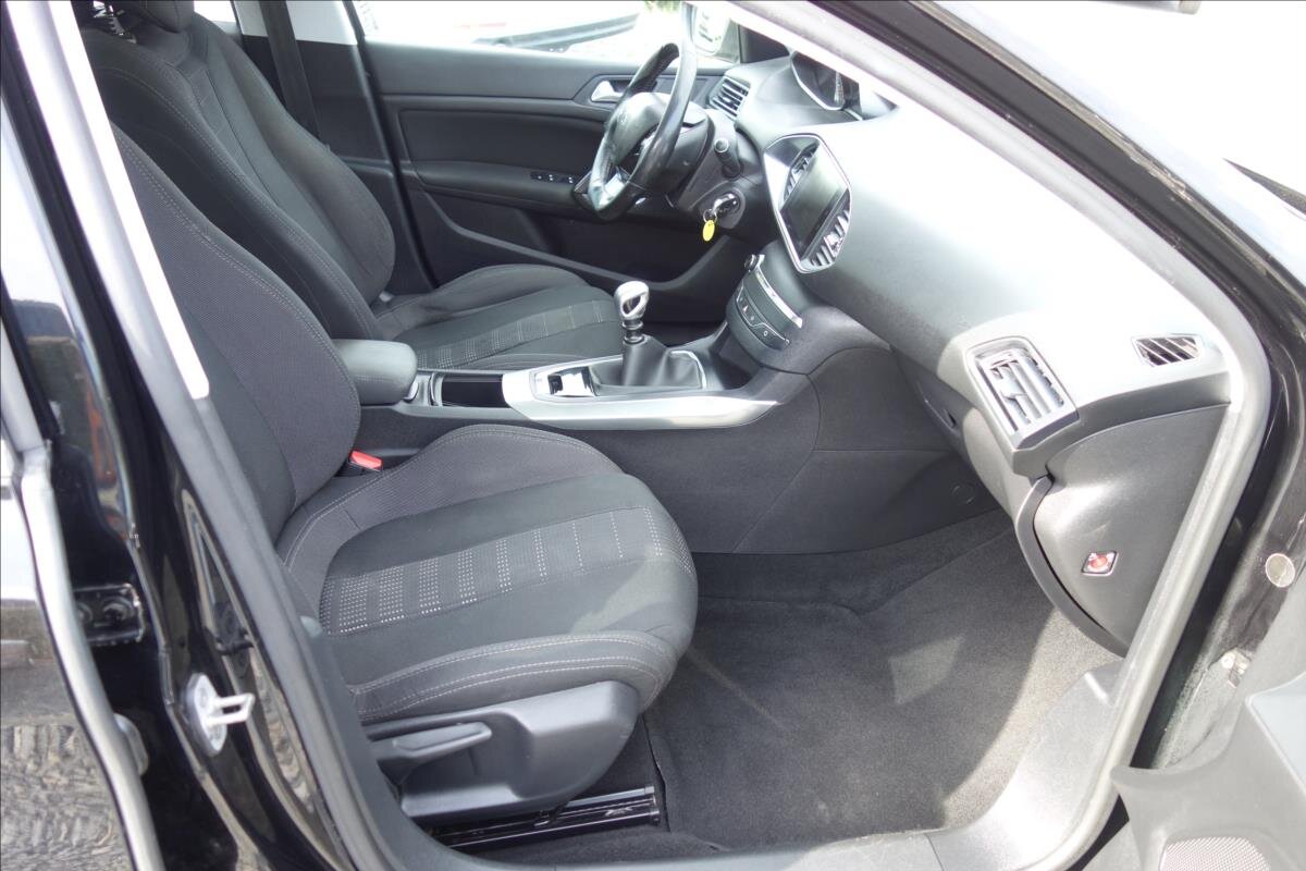 Peugeot 308 Kombi 1,6 l 88 kw