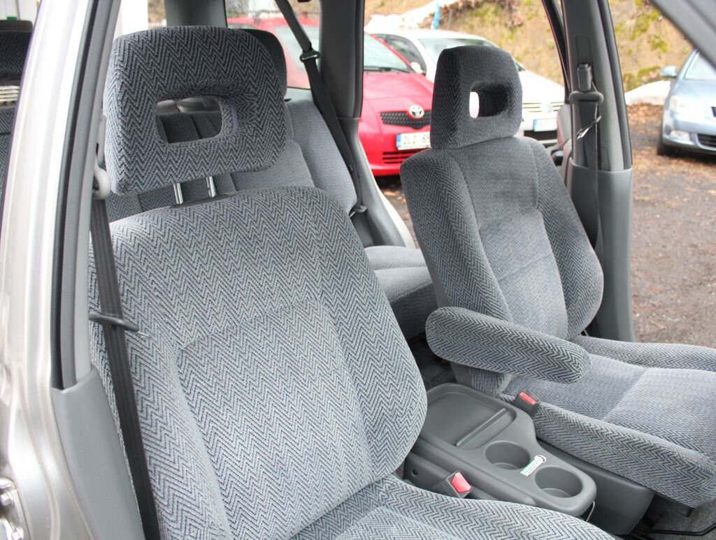 Honda CR-V SUV / Terénní 2,0 l 94 kw