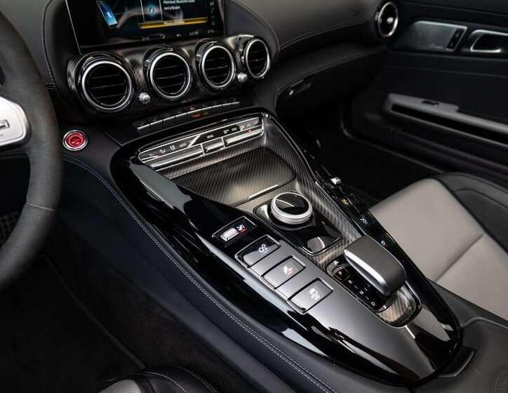 Mercedes-Benz AMG GT Kabriolet 4,0 l 410 kw