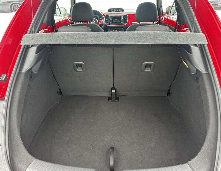 Volkswagen Beetle Hatchback 1,2 l 77 kw