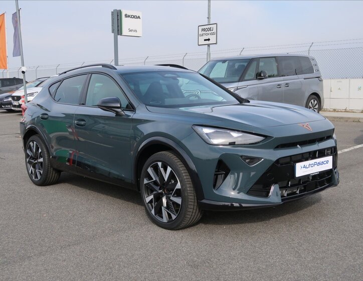 Cupra Formentor SUV / Terénní 2,0 l 195 kw