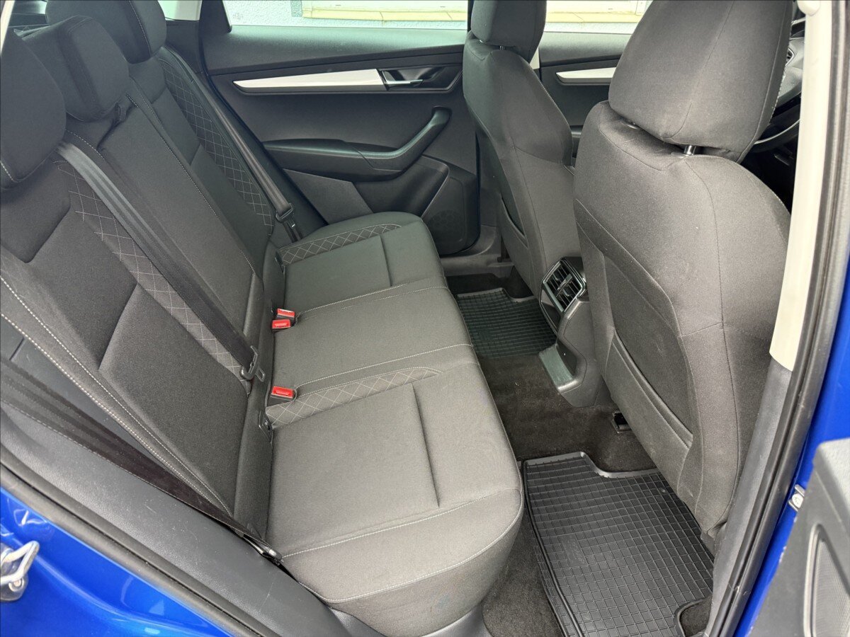 Škoda Karoq SUV / Terénní 1,6 l 85 kw