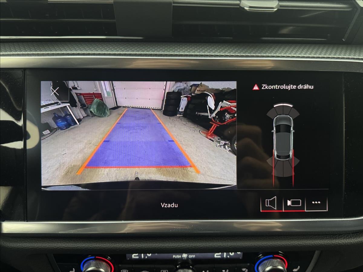 Audi Q3 SUV / Terénní 2,0 l 147 kw