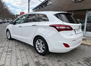 Hyundai i30 Kombi 1,6 l 99 kw