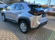 Toyota Yaris Cross 4