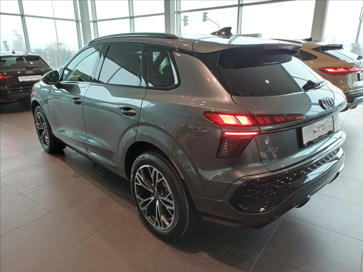 Audi Q3 SUV / Terénní 1,5 l 110 kw